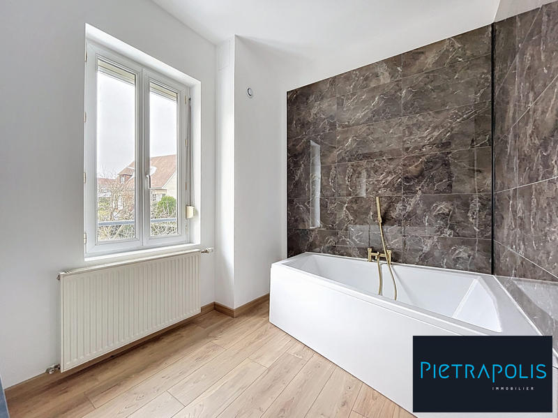 Maison ancienne - 112 m² - 5 pièces