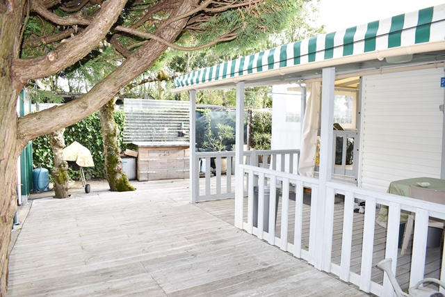 Terrain de loisirs - 295 m²