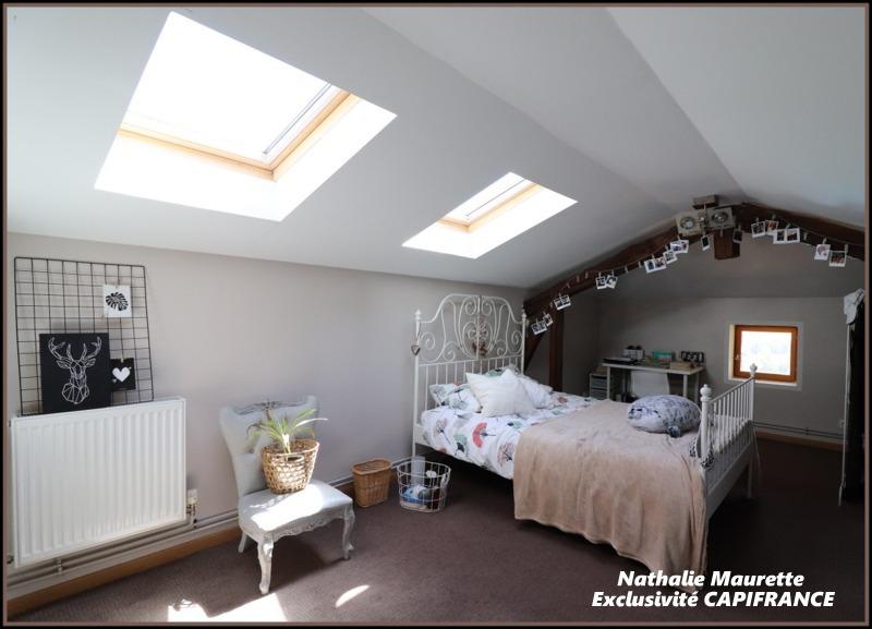 Maison - 450 m² - 13 pièces