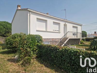 Maison - 107 m² - 5 pièces