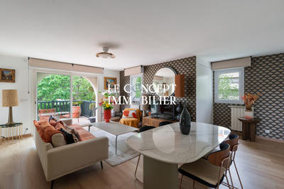 Appartement - 87 m² - 4 pièces