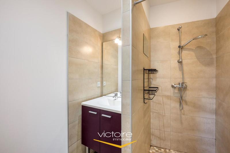 Maison - 96 m² - 5 pièces