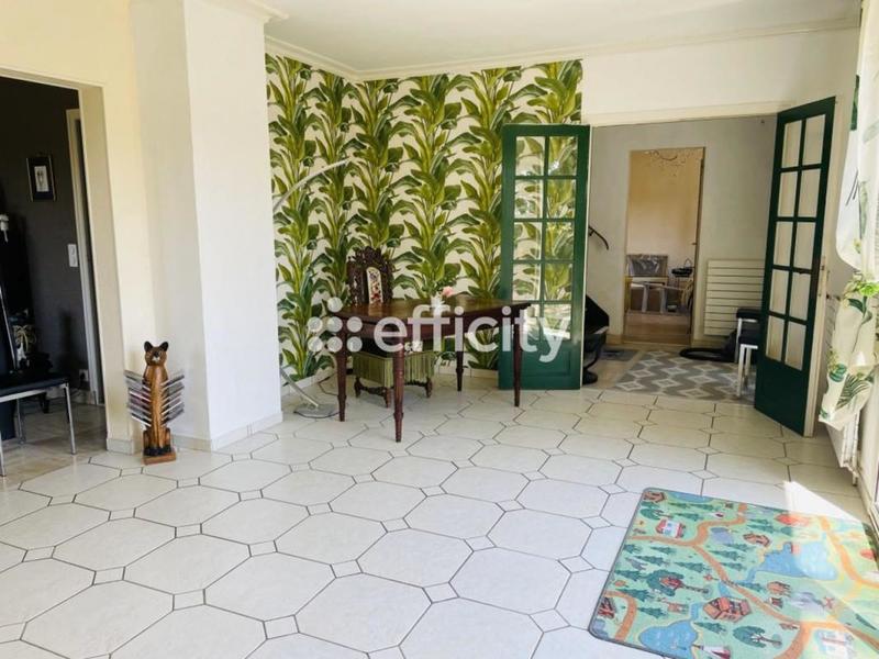 Maison - 131 m² - 6 pièces