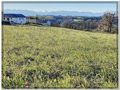Terrain constructible - 1 502 m²