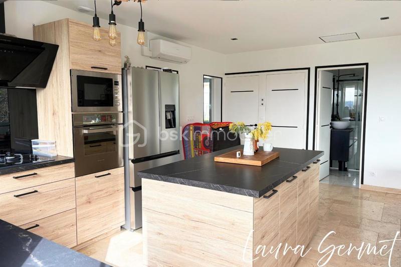 Maison de village - 95 m² - 4 pièces