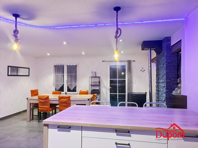 Maison - 92 m² - 4 pièces