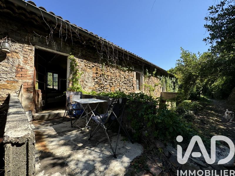 Maison - 348 m² - 16 pièces