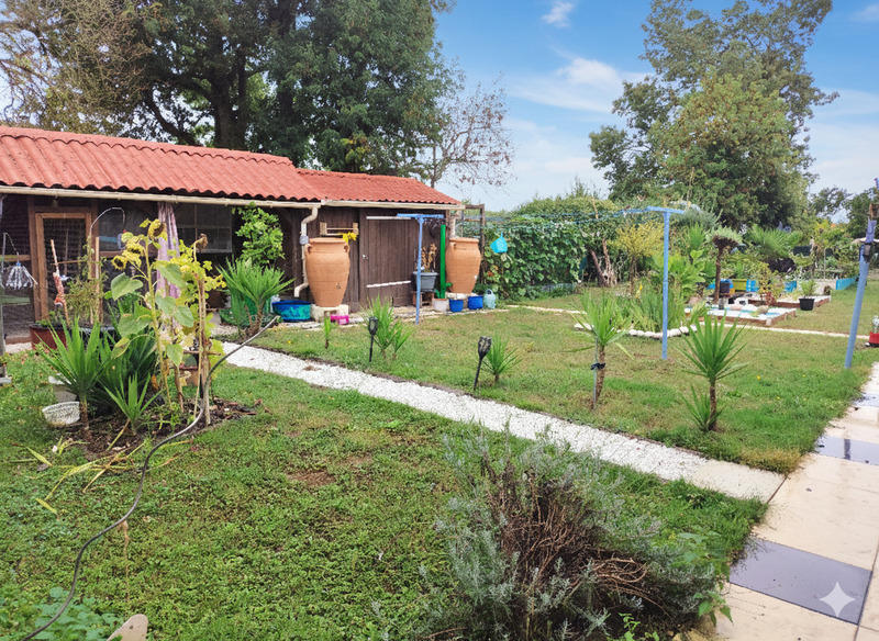 Longère - 300 m² - 8 pièces