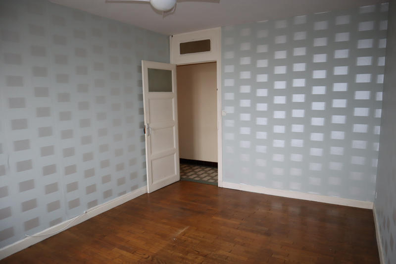 Maison - 146 m² - 8 pièces