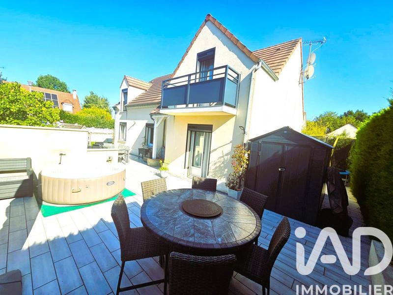 Maison - 128 m² - 6 pièces