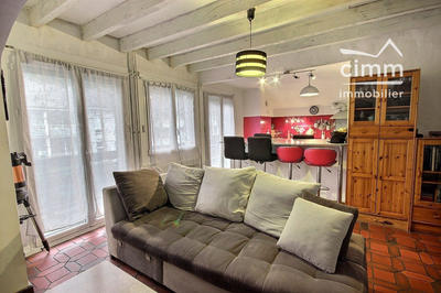 Appartement - 75 m² - 4 pièces