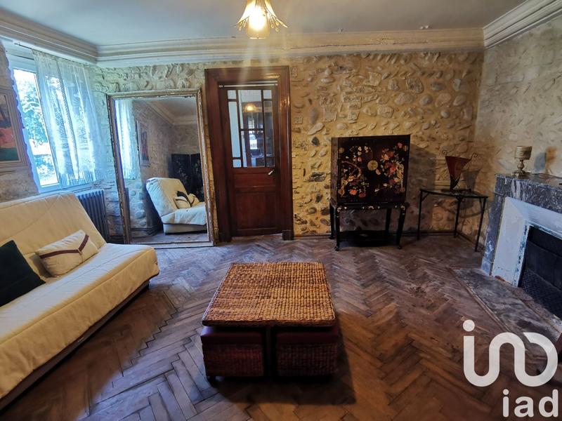 Maison - 550 m² - 16 pièces