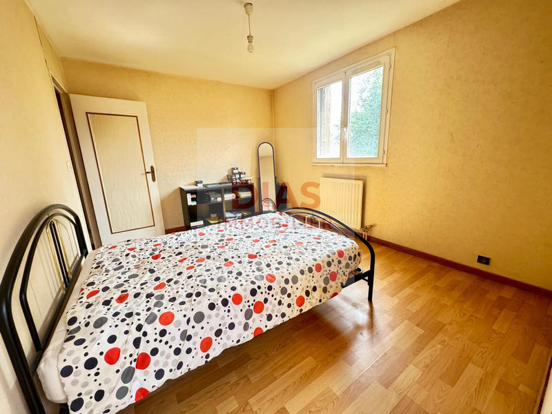 Appartement - 75 m² - 3 pièces