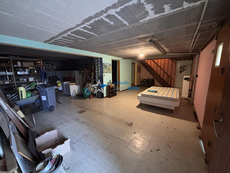 Maison - 170 m² - 8 pièces