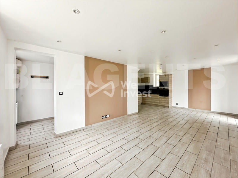 Maison - 102 m² - 6 pièces