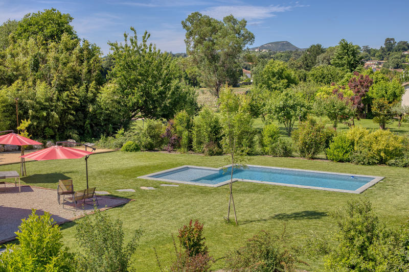 Mas - 290 m² - 7 pièces