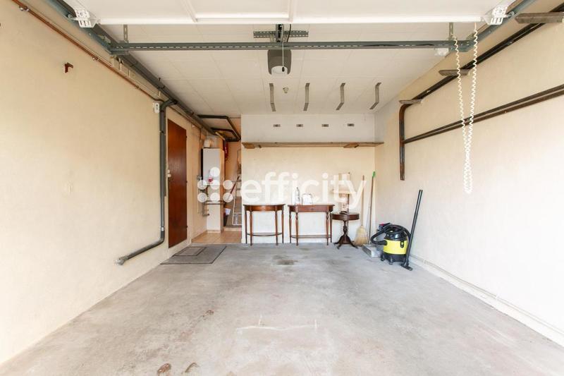 Maison - 100 m² - 6 pièces