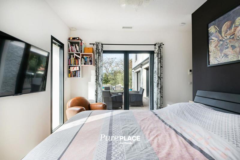 Maison - 197 m² - 6 pièces