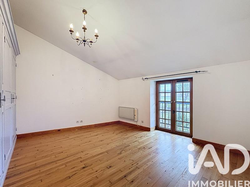 Maison - 290 m² - 7 pièces