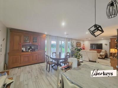 Maison - 115 m² - 5 pièces