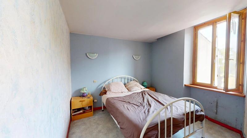 Maison - 222 m² - 6 pièces