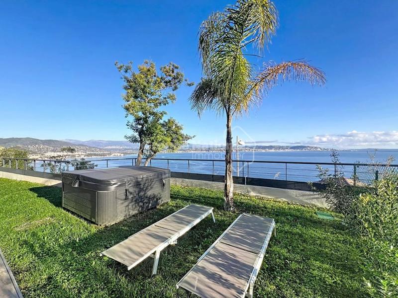 Appartement - 126 m² - 4 pièces