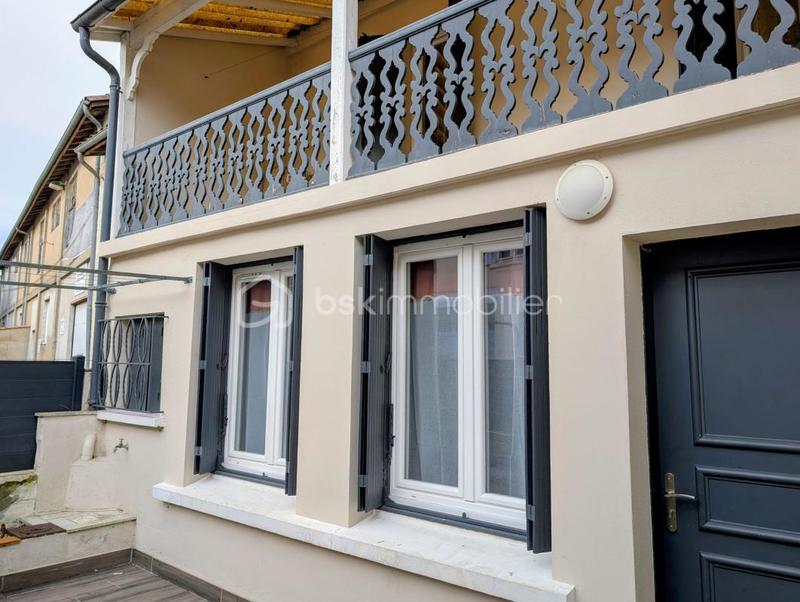 Maison de ville - 90 m² - 4 pièces