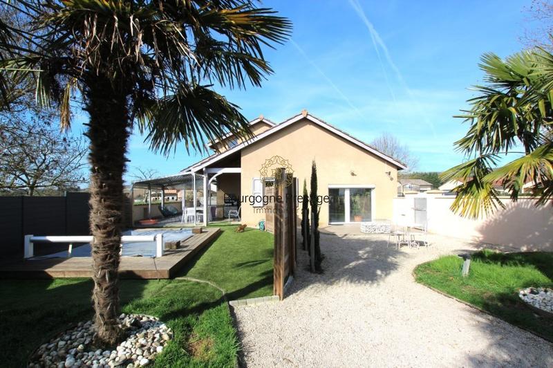 Maison - 135 m² - 5 pièces