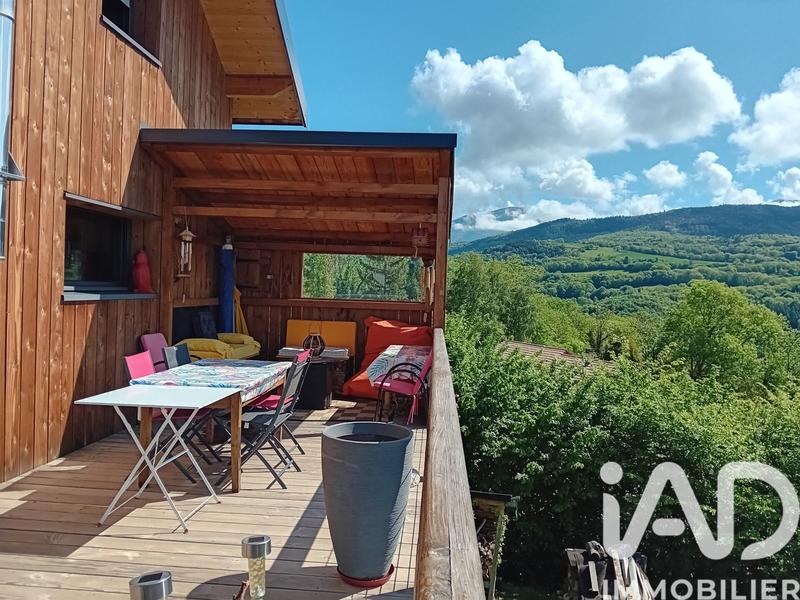 Maison - 100 m² - 4 pièces