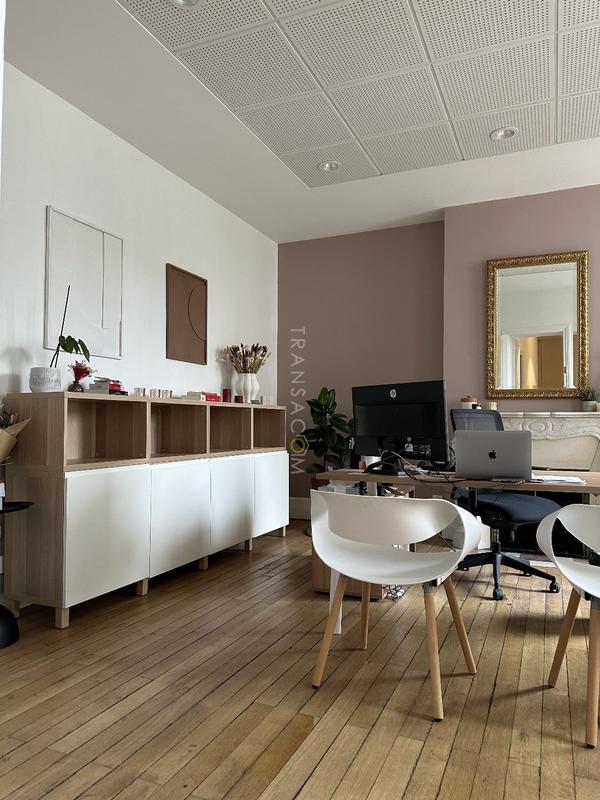 Bureau - 90 m² - 5 pièces