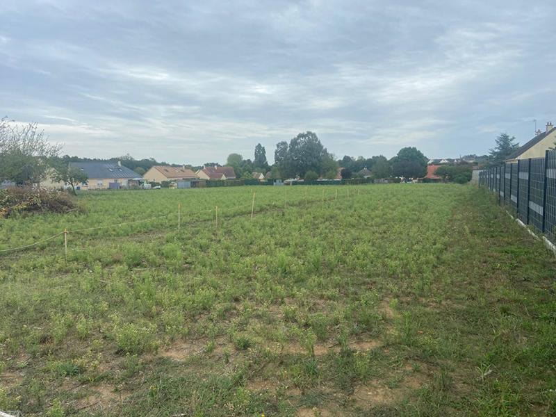 Terrain constructible - 4 421 m²