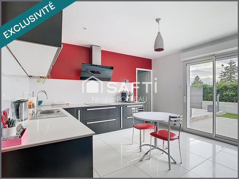 Maison - 163 m² - 6 pièces