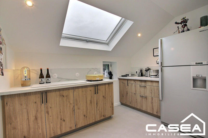 Maison ancienne - 326 m² - 14 pièces