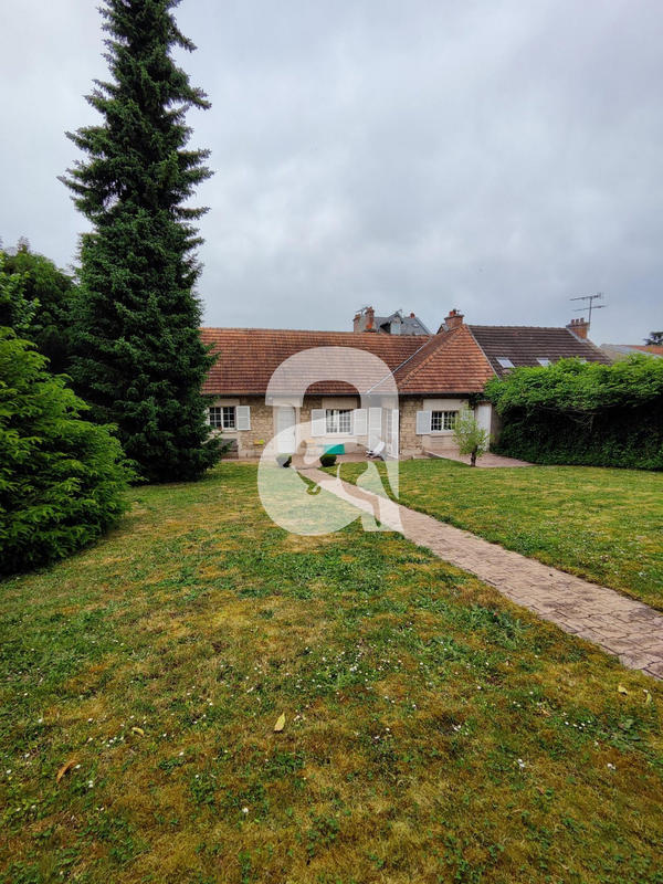 Maison - 112 m² - 5 pièces