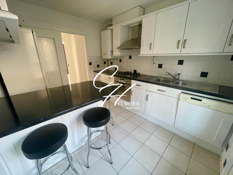 Appartement - 56 m² - 3 pièces