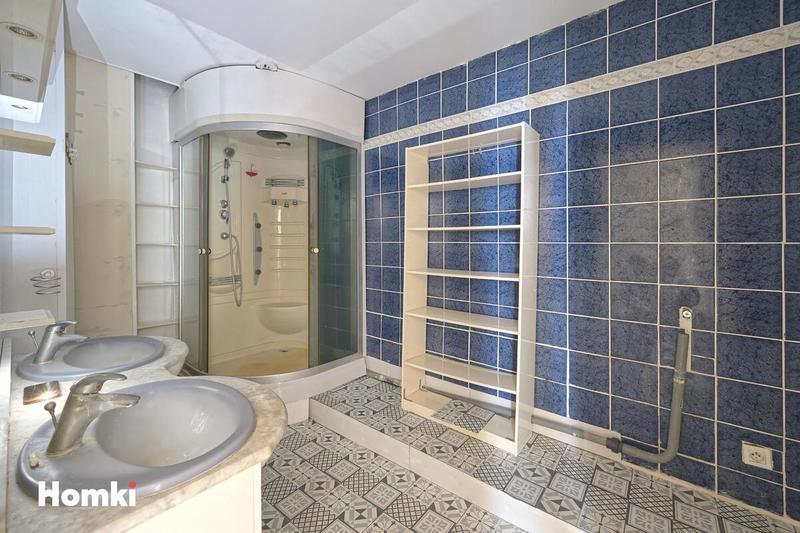 Appartement - 105 m² - 4 pièces