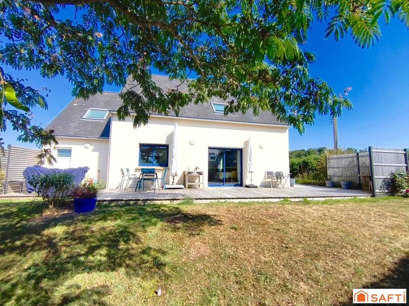 Maison - 100 m² - 4 pièces