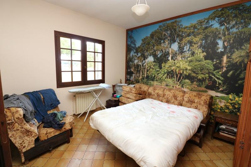 Pavillon - 190 m² - 7 pièces