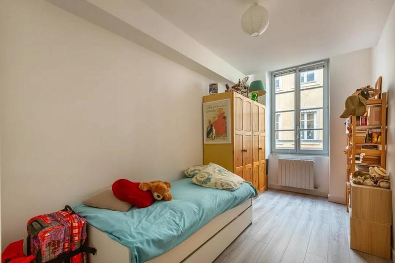 Appartement - 87 m² - 4 pièces