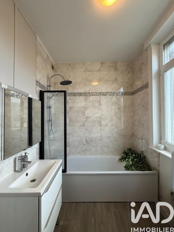 Maison de ville - 105 m² - 5 pièces