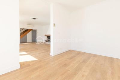 Maison - 156 m² - 5 pièces