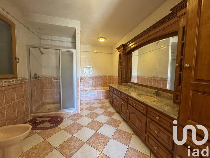 Maison - 160 m² - 4 pièces