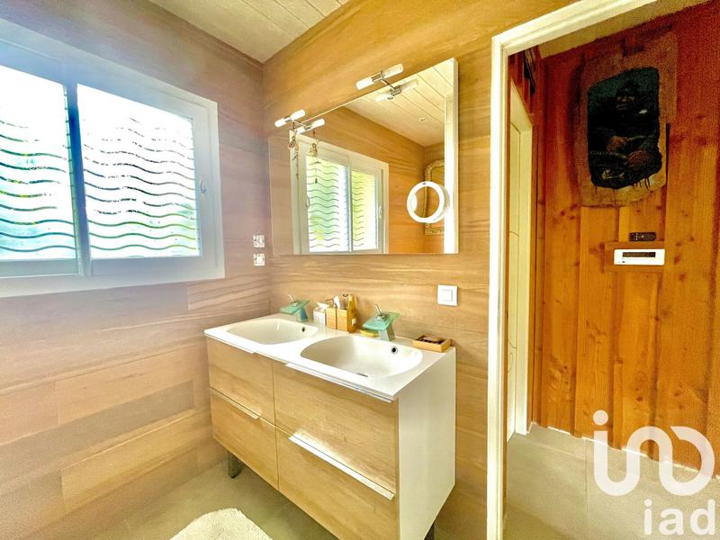 Maison - 170 m² - 6 pièces