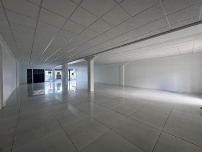 Local commercial - 200 m² - 1 pièce