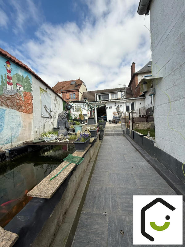 Maison - 100 m² - 5 pièces