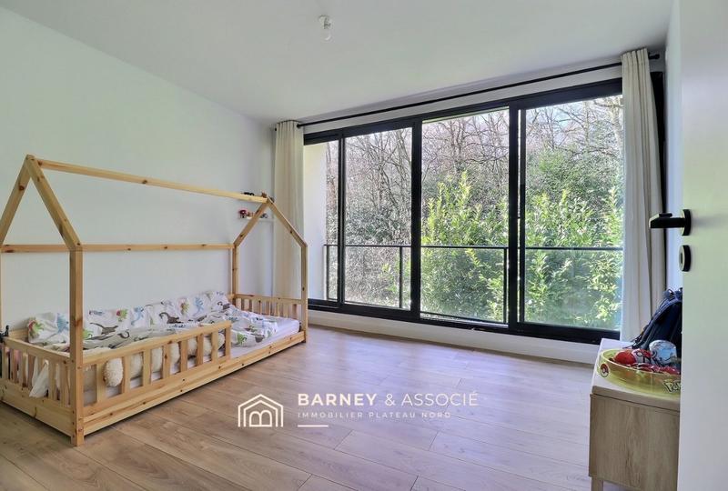 Maison contemporaine - 220 m² - 8 pièces