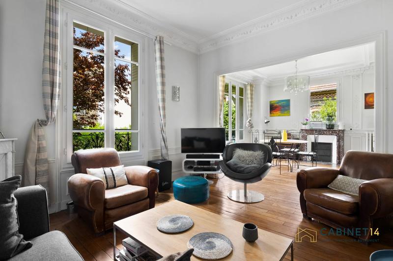 Maison - 200 m² - 8 pièces