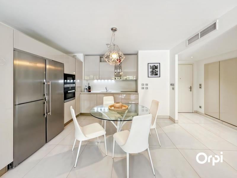 Appartement - 75 m² - 3 pièces