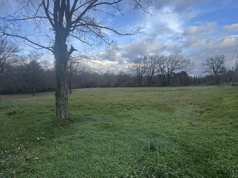 Propriété - 280 m² - 9 pièces