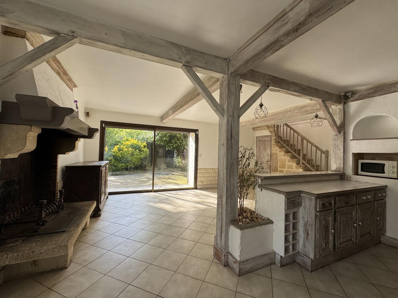 Maison - 137 m² - 5 pièces